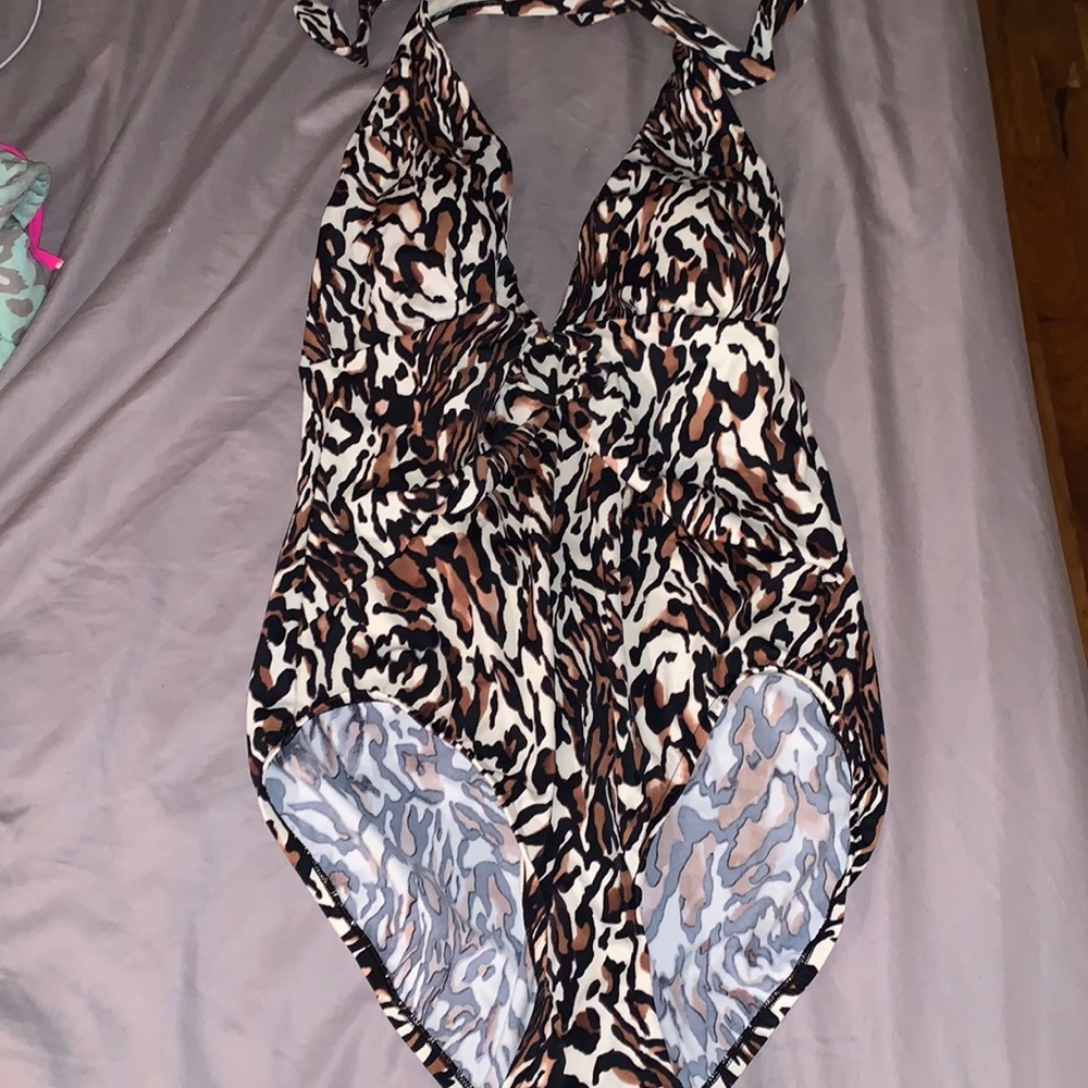 One piece leopard print bathing suit